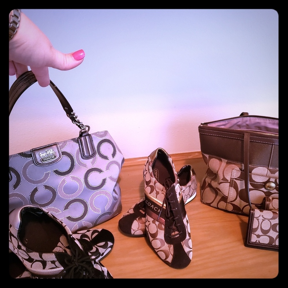 Coach collection
